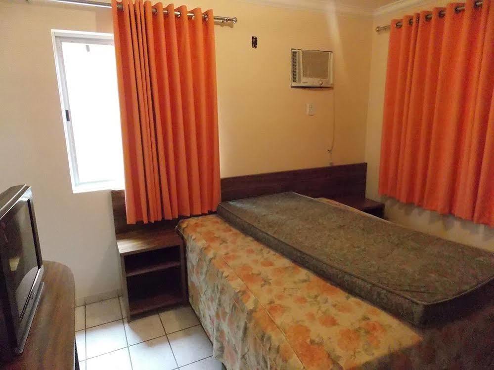 Di Roma Resorts - Reis Imoveis Caldas Novas Extérieur photo